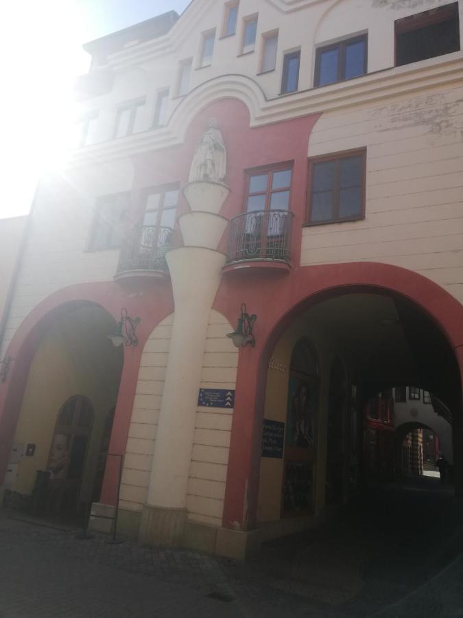 Monelly Apartman Komárno Dış mekan fotoğraf
